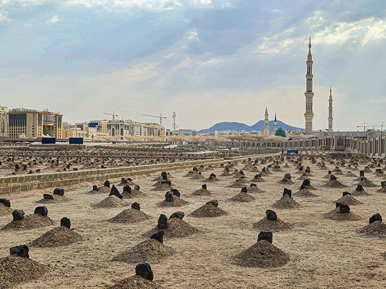 Photo of Baqi’ Al-Gharqad in Madinah