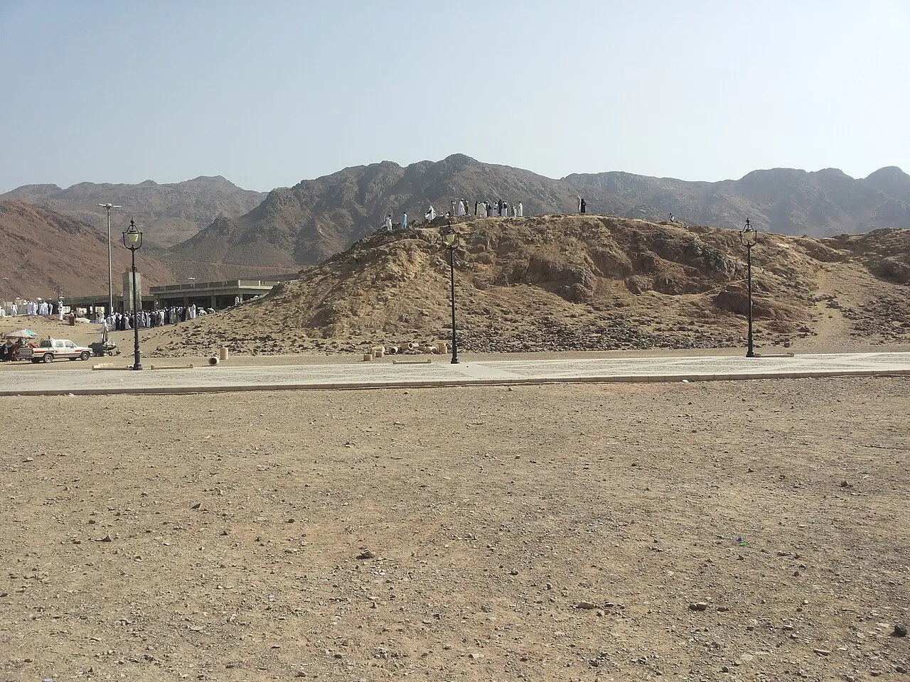 Photo of Jabal Aynayn (Al-Rumat) in Madinah